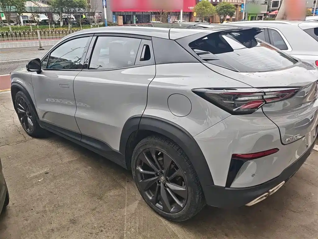 Changan UNI-T 2020 1.5T premium model купить на сайте DeffCars