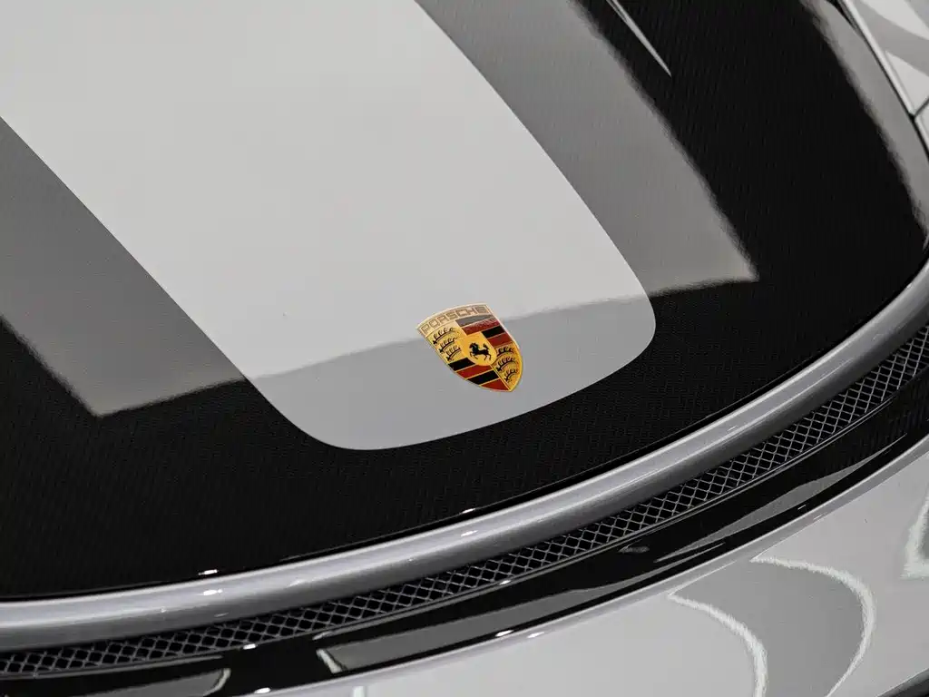 Porsche 911 2018 GT2 RS 3.8T купить на сайте DeffCars