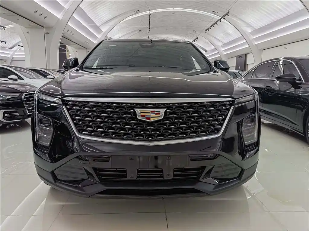 Cadillac XT4 2024 28T two-wheel drive premium model купить на сайте DeffCars