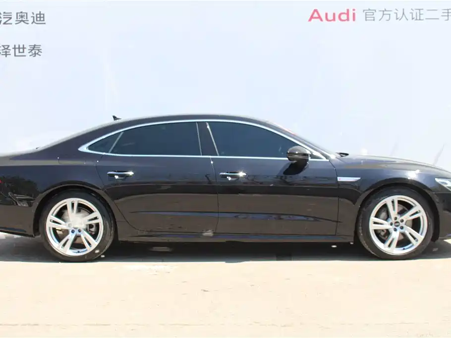 Audi A7L 2024 45TFSI quattro S-line vision type liquid crystal package купить на сайте DeffCars