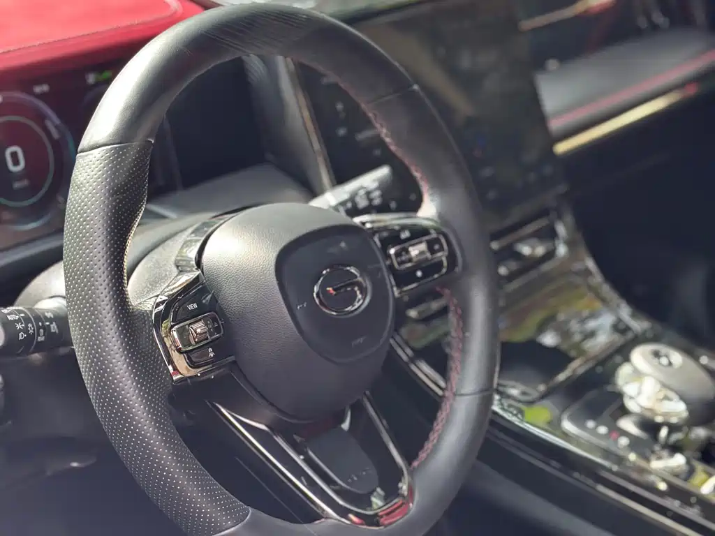 Trumpchi M8 2024 Grandmaster Series Dual Engine Royal Edition купить на сайте DeffCars