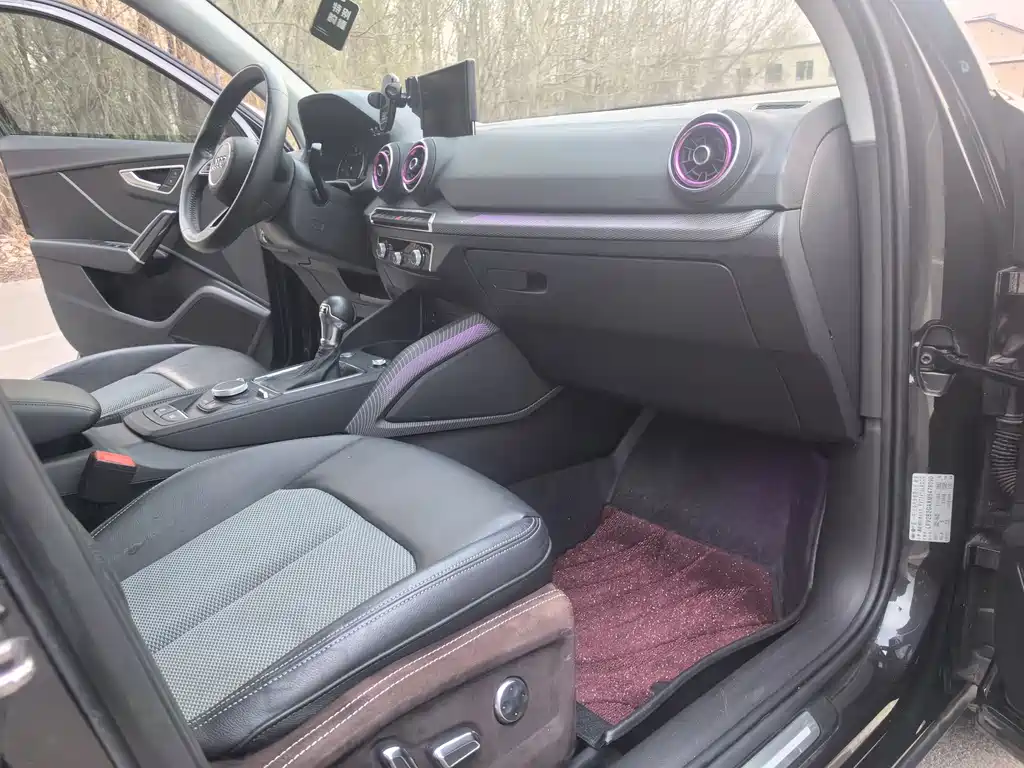 Audi Q2L 2021 35 TFSI fashionable and dynamic купить на сайте DeffCars