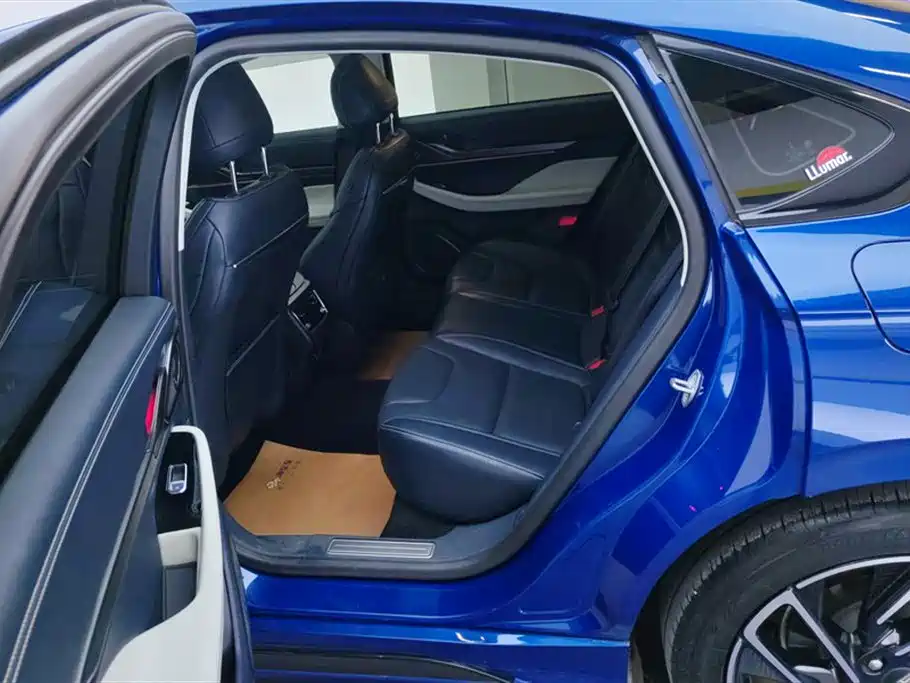 Lincoln Z 2022 iCool Zunya Edition купить на сайте DeffCars