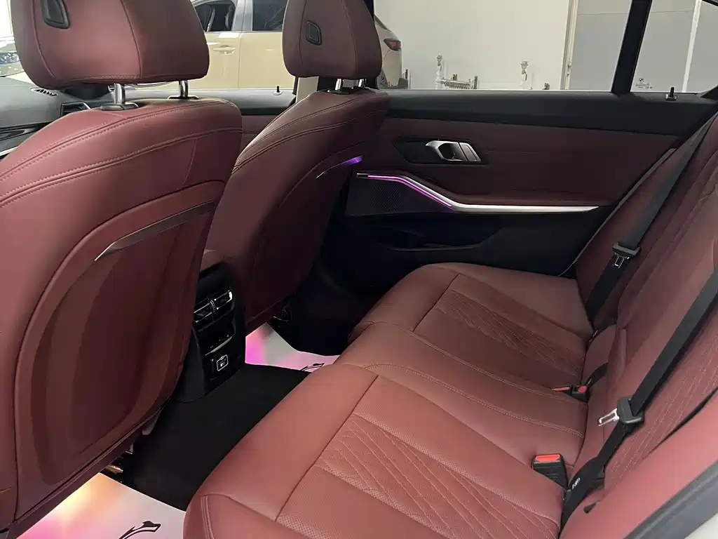 BMW 3 Series 2023 320Li M Sports Package купить на сайте DeffCars