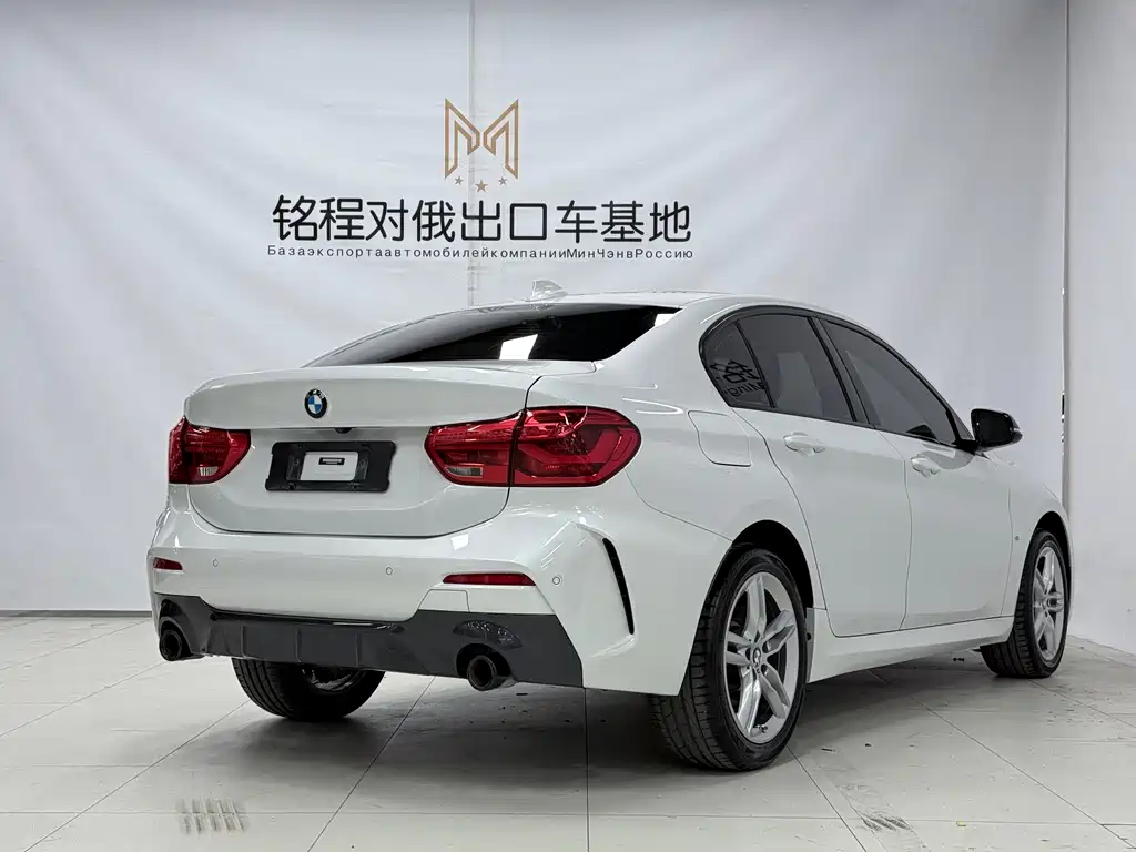 BMW 1 Series 2021 120i M Sports Night Edition купить на сайте DeffCars