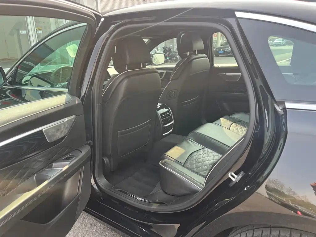Cadillac CT6 2023 28T Platinum Type купить на сайте DeffCars