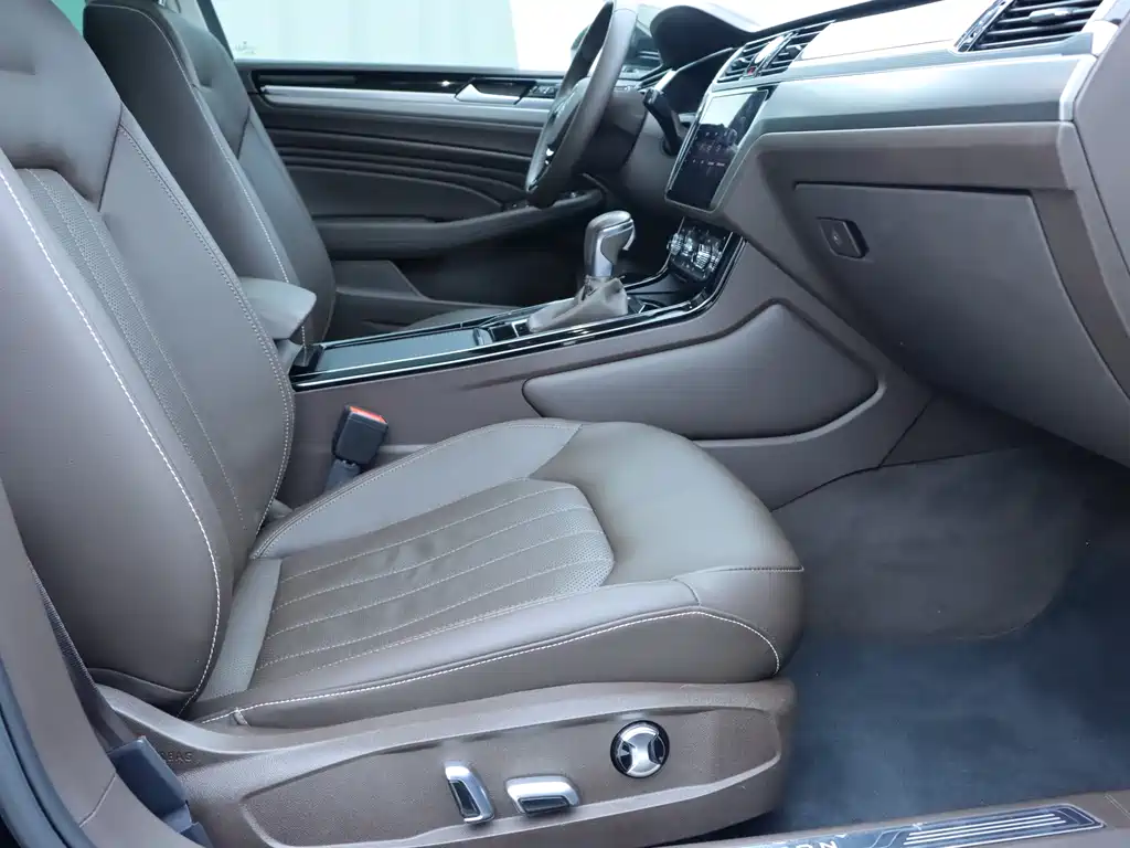 Huiang 2021 380TSI Deluxe Edition купить на сайте DeffCars