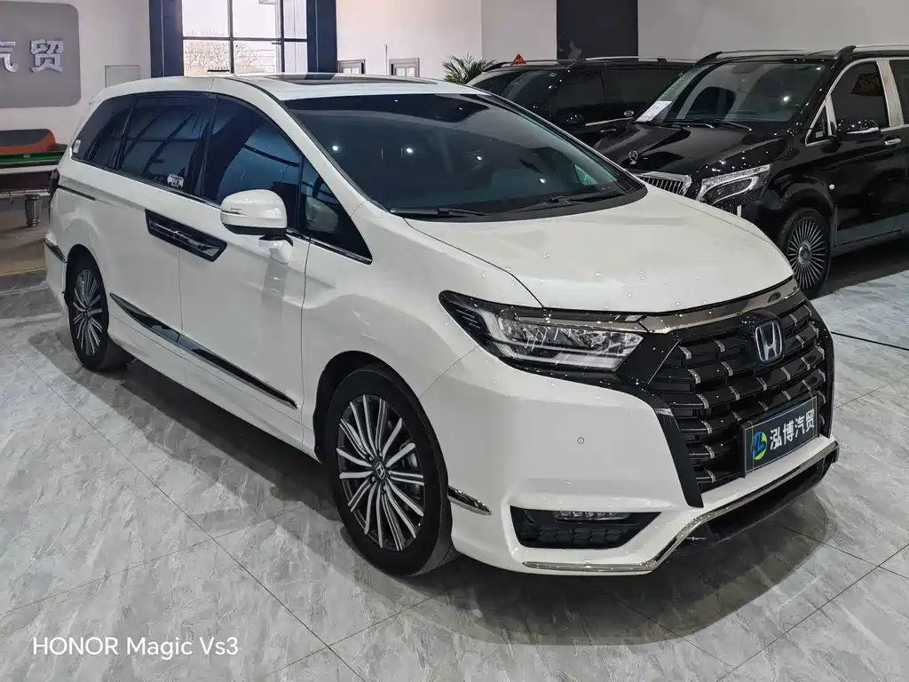 Alison 2022 2.0L e:HEV Extreme Edition купить на сайте DeffCars