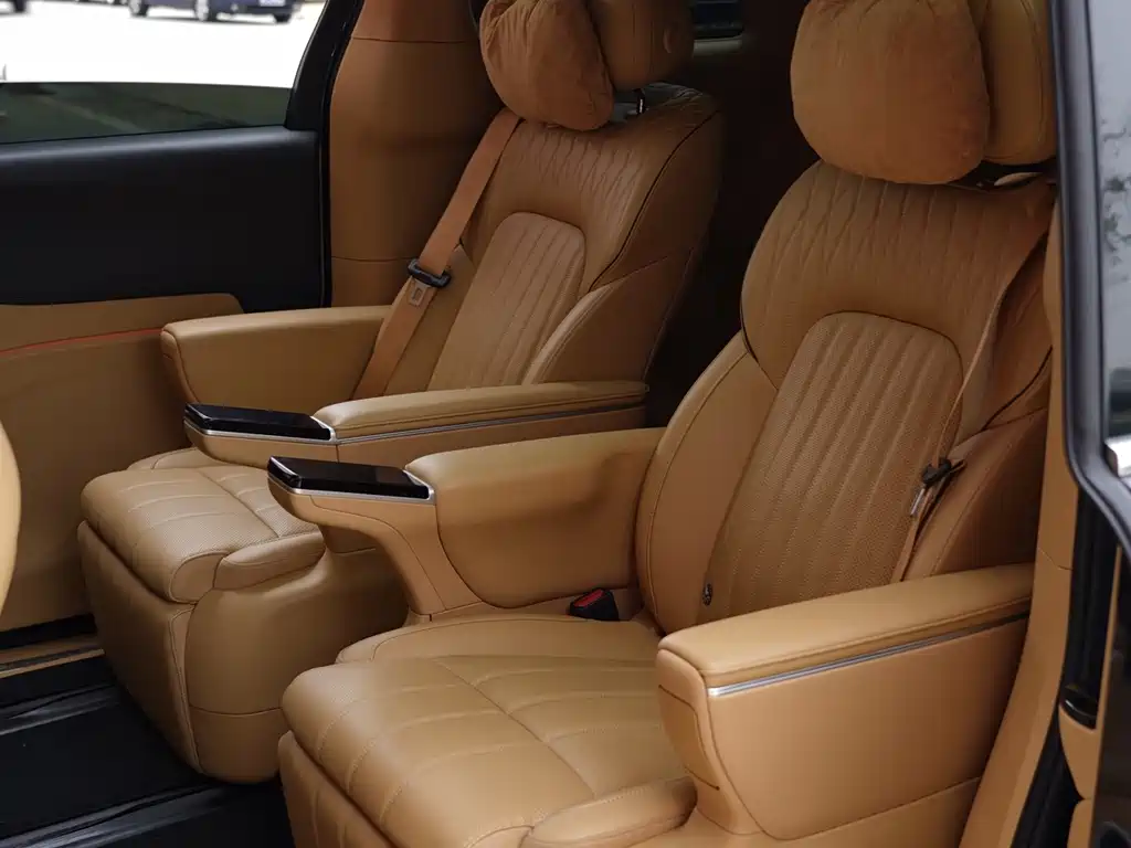 Lantu Dreamer 2025 PHEV four-wheel drive flagship Kunpeng version купить на сайте DeffCars