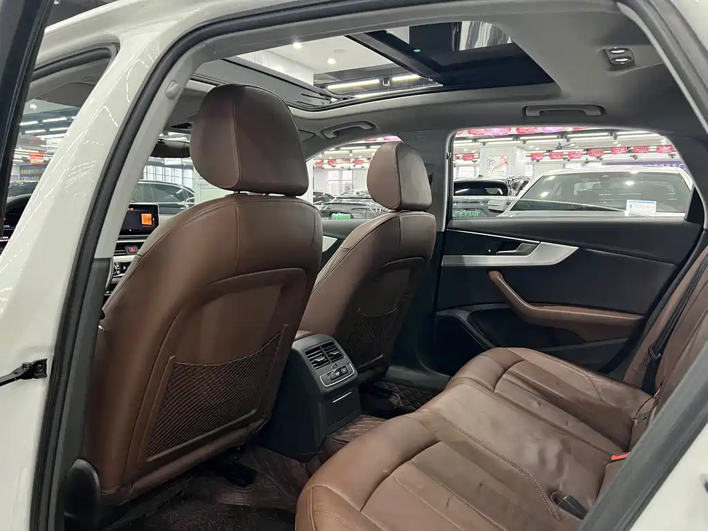 Audi A4L 2019 40 TFSI Fashion Type National V купить на сайте DeffCars
