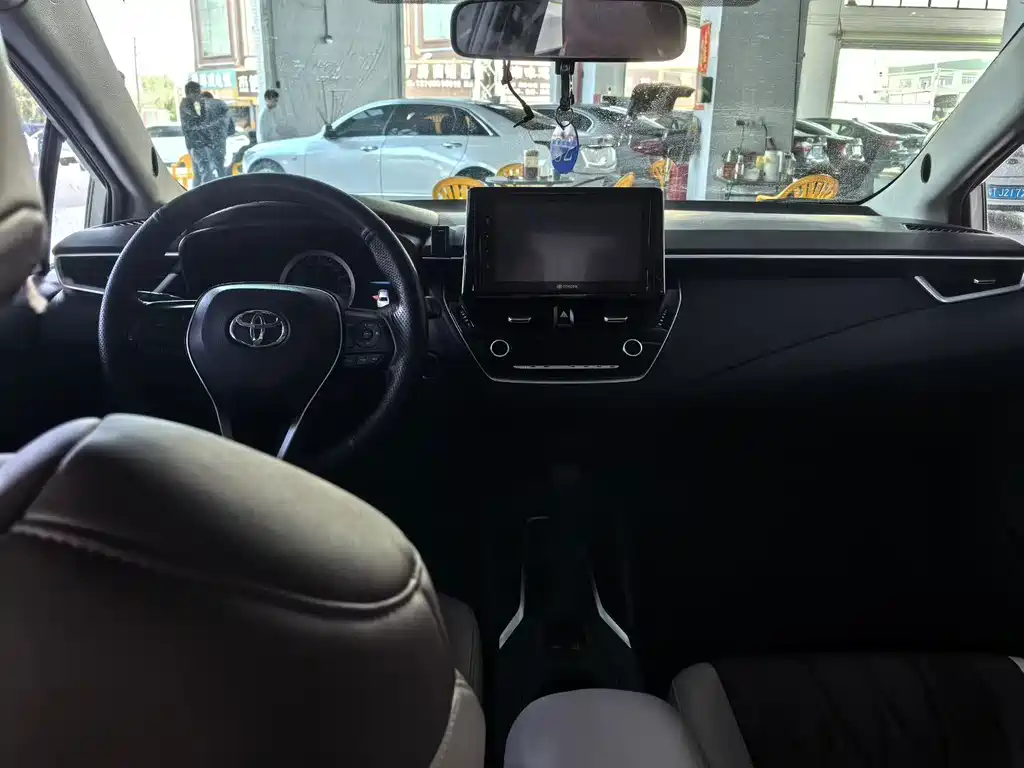 Corolla 2019 1.2T S-CVT GL-i Elite Edition купить на сайте DeffCars