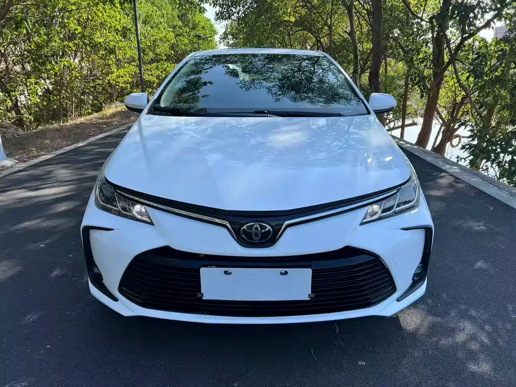 Corolla 2019 1.2T S-CVT GL-i Elite Edition купить на сайте DeffCars