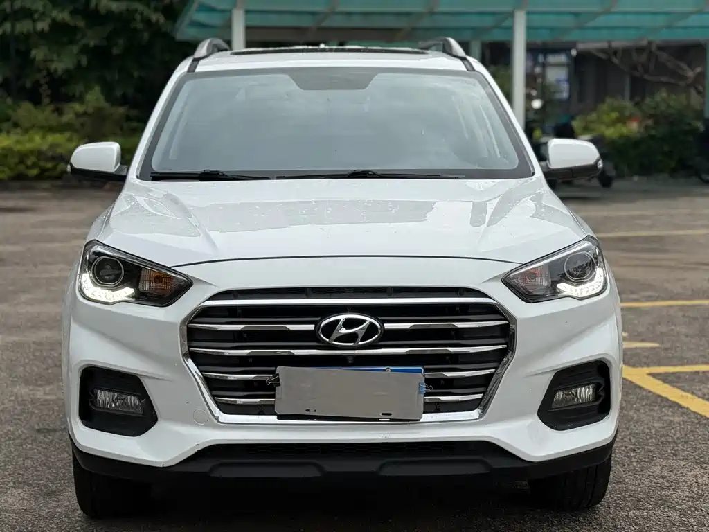 Beijing Hyundai ix35 2020 2.0L automatic two-wheel drive Zhiyong·Enjoy Edition купить на сайте DeffCars