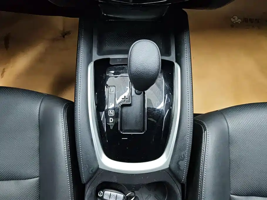 X-Trail 2014 2.0L CVT Comfort Edition 2WD купить на сайте DeffCars