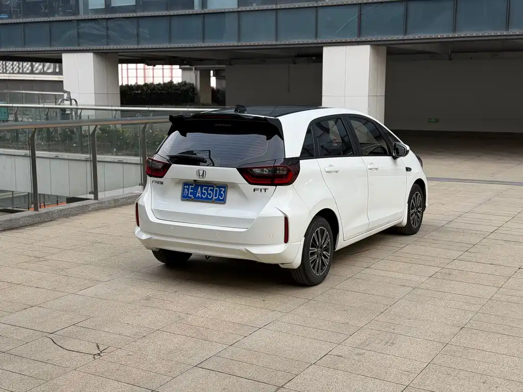 Fit 2021 1.5L CVT Trendy Edition купить на сайте DeffCars