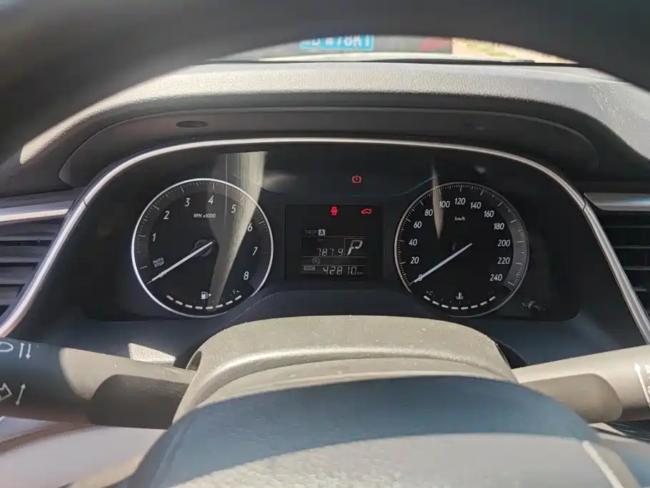 Yinglang 2017 15N automatic aggressive type купить на сайте DeffCars