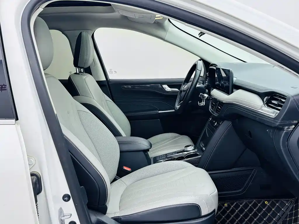 Ruiji 2020 EcoBoost 245 four-wheel drive model купить на сайте DeffCars
