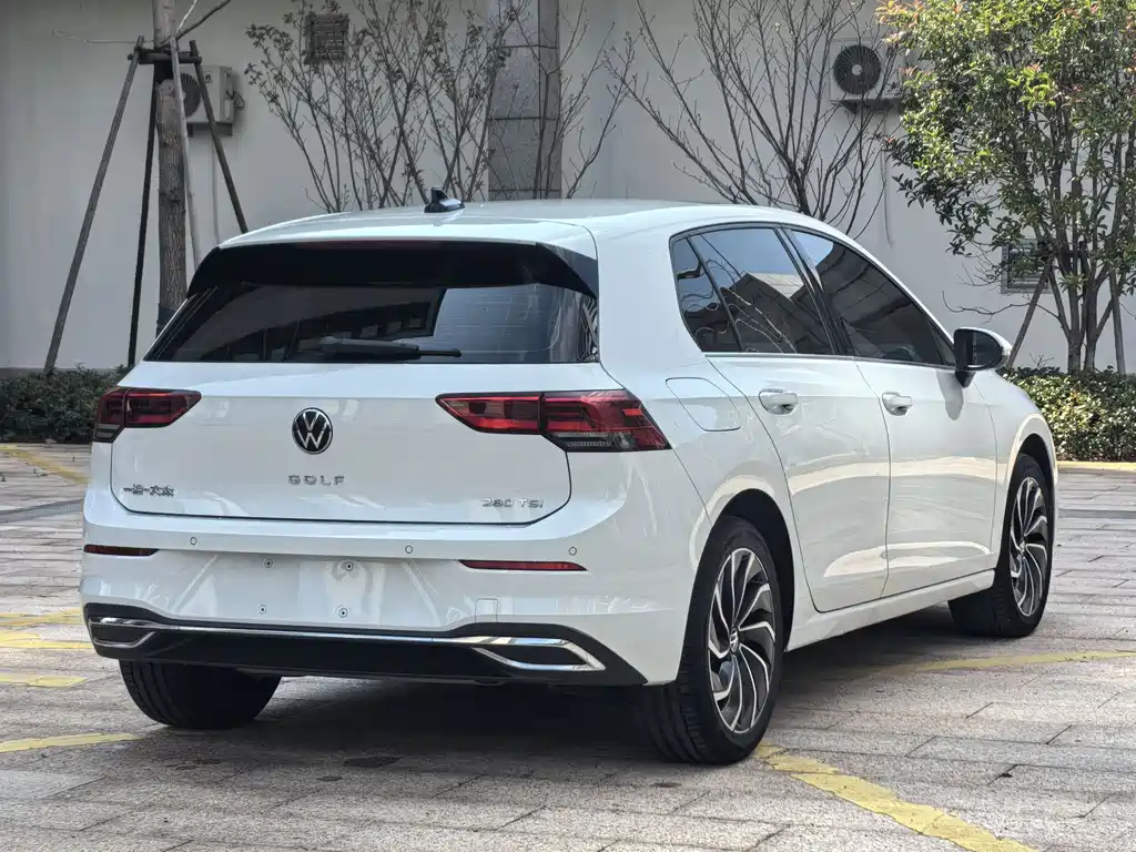 Golf 2023 280TSI DSG Pro 20th Anniversary Edition купить на сайте DeffCars