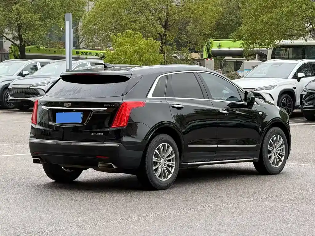 Cadillac XT5 2018 25T luxury model купить на сайте DeffCars