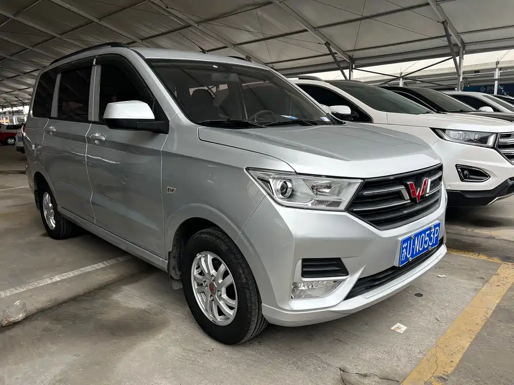 Wuling Hongguang 2021 facelift 1.5L S Comfort Hydraulic Assist LAR купить на сайте DeffCars