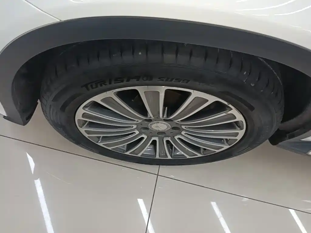 Mercedes GLC 2017 260 4MATIC Dynamic купить на сайте DeffCars