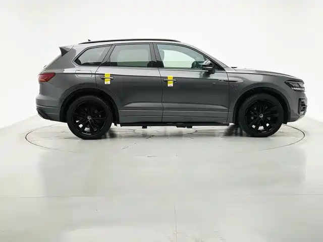 Touareg 2022 3.0TSI Ruizun 20th Anniversary Special Edition купить на сайте DeffCars