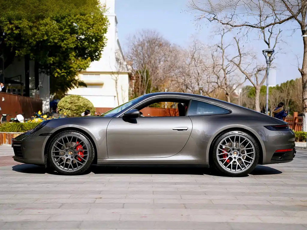 Porsche 911 2022 Carrera 4 3.0T купить на сайте DeffCars