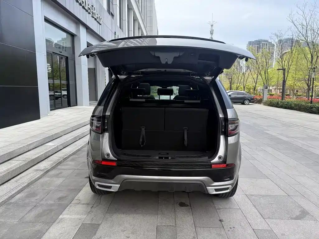 Discovery Sport 2021 249PS R-Dynamic HSE Luxury Custom Edition купить на сайте DeffCars