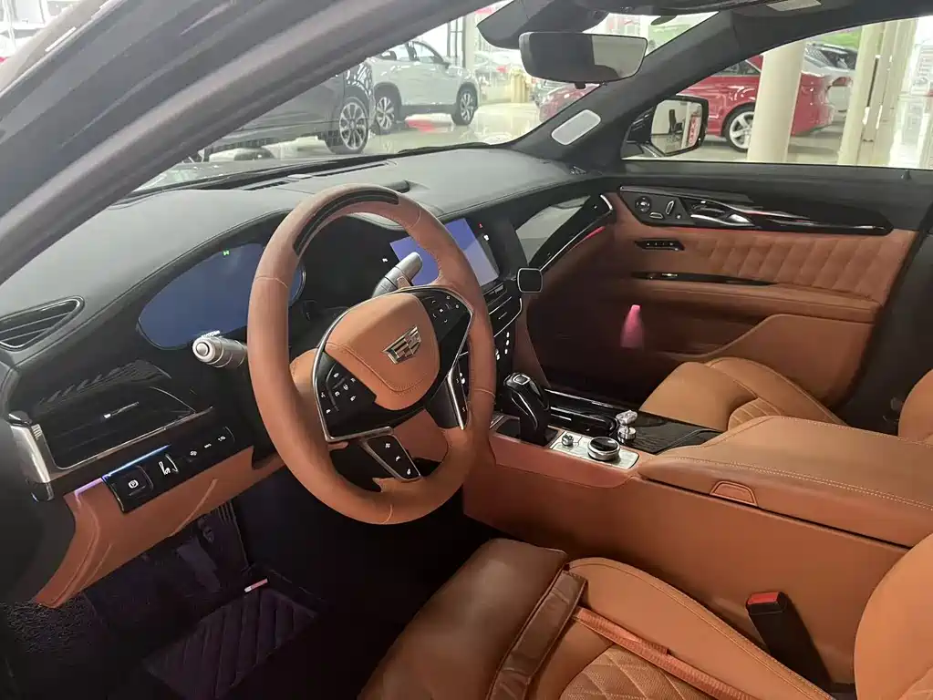 Cadillac CT6 2019 40T Platinum Edition купить на сайте DeffCars