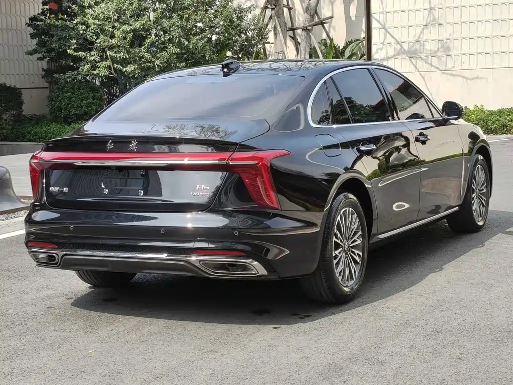 Hongqi H5 2025 2.0T automatic Qichang version купить на сайте DeffCars