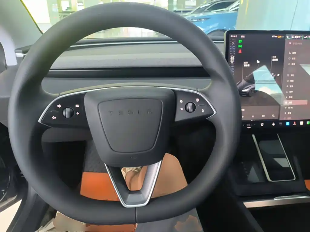Model 3 2023 Long Range All-Wheel Drive Edition купить на сайте DeffCars