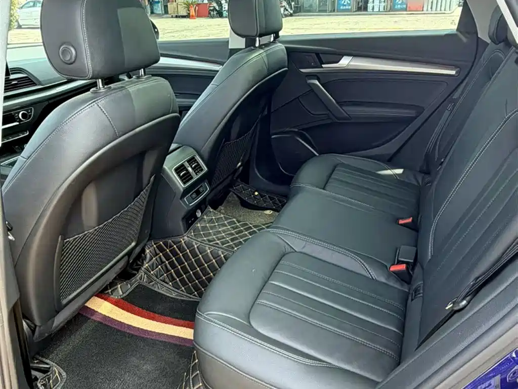 Audi Q5L 2020 45 TFSI exclusive and fashionable model купить на сайте DeffCars