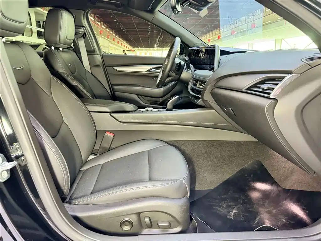 Cadillac CT5 2024 28T Premium Model купить на сайте DeffCars