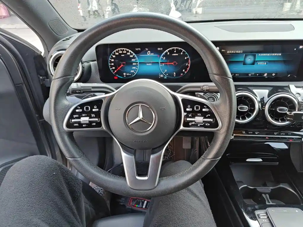 Mercedes-Benz A-Class 2021 facelift A 180 L sports sedan купить на сайте DeffCars