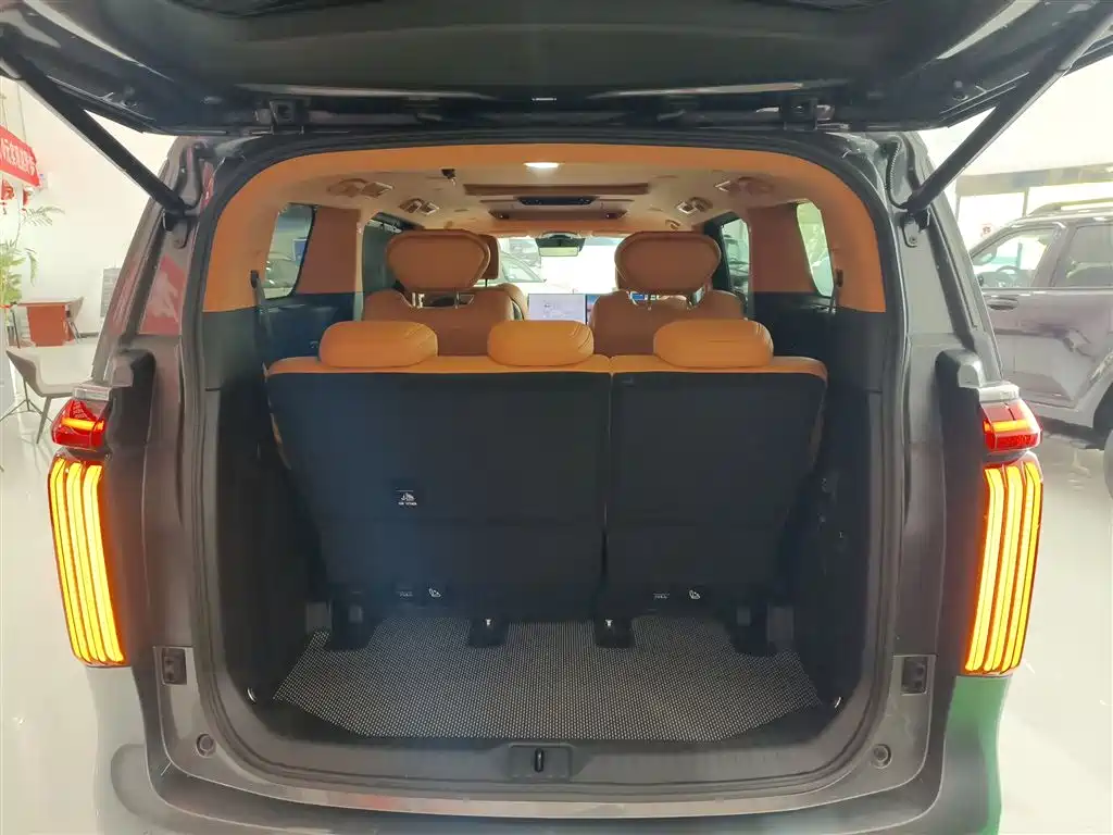 Weipai Alpine 2025 model 4WD Alpine 8 купить на сайте DeffCars