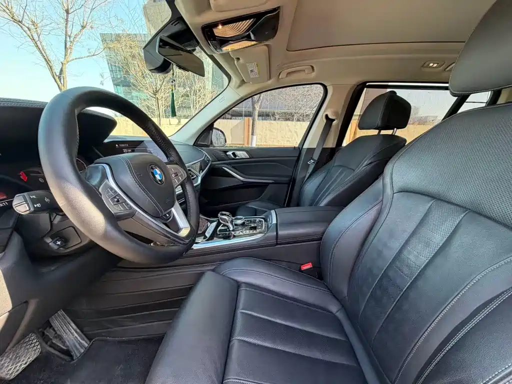 BMW X7 2019 xDrive40i Leading Luxury Package купить на сайте DeffCars