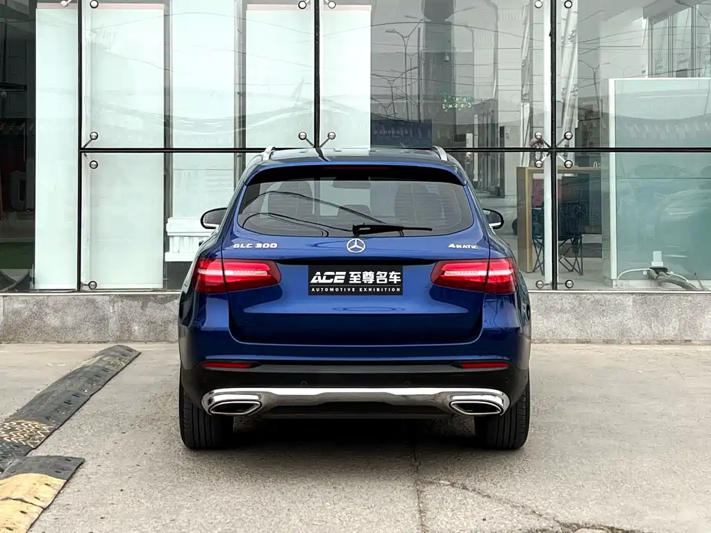 Mercedes-Benz GLC 2016 GLC 300 4MATIC Dynamic купить на сайте DeffCars