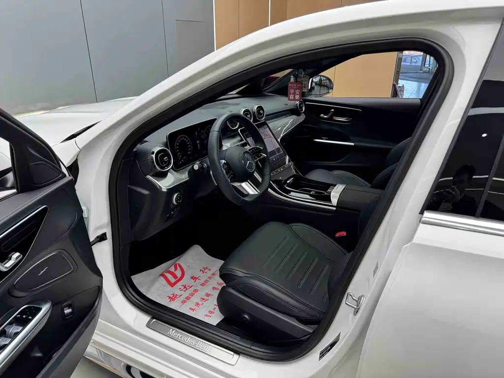 Mercedes-Benz C-Class 2023 C 260 L Sports Edition купить на сайте DeffCars