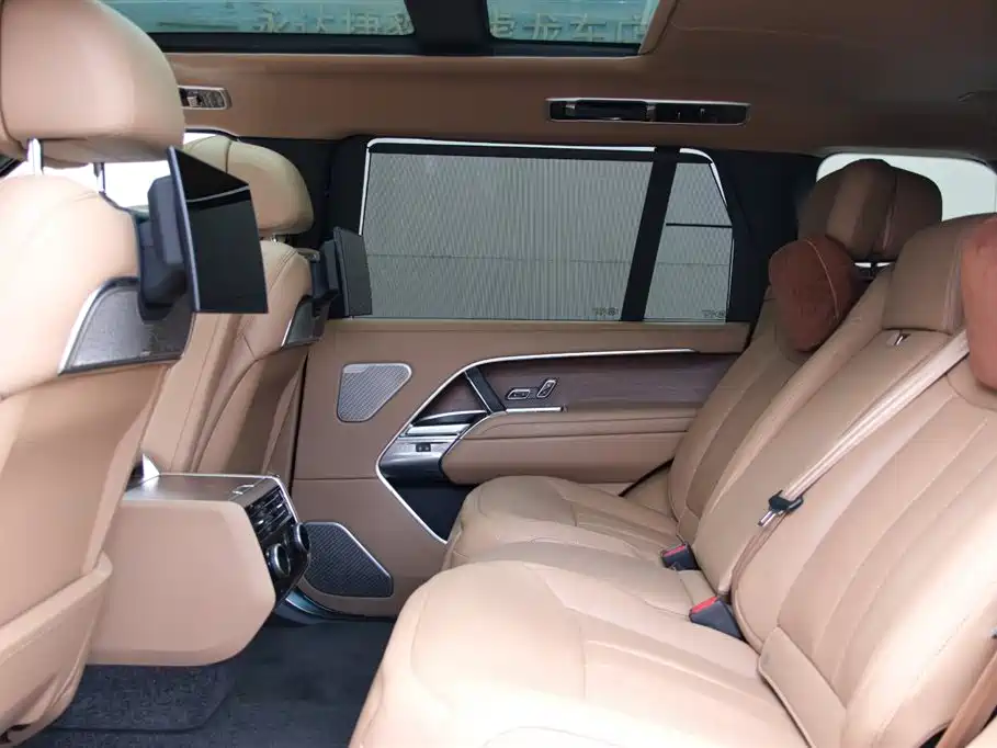 Range Rover 2024 3.0 L6 400PS Model Extended Edition купить на сайте DeffCars