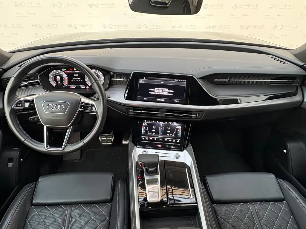 Audi Q6 2024 45 TFSI quattro Black Warrior Edition 6 seats купить на сайте DeffCars