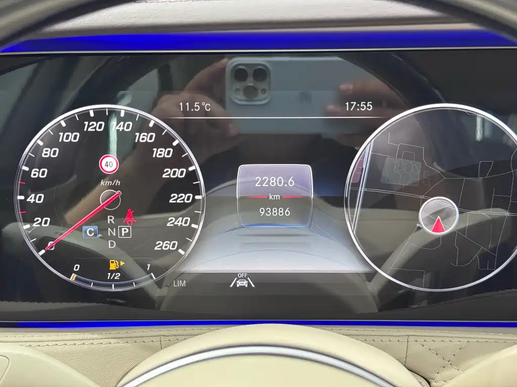 Maybach S-Class 2020 S 680 Two-tone Collector’s Edition купить на сайте DeffCars