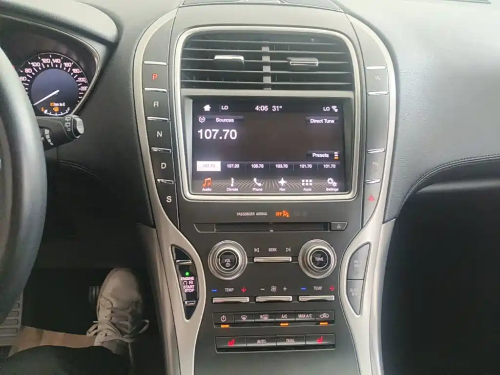 Lincoln MKX 2017 2.0T 2WD Premium Edition купить на сайте DeffCars