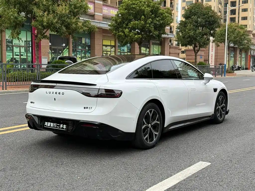 Zhijie S7 2026 Max+ купить на сайте DeffCars