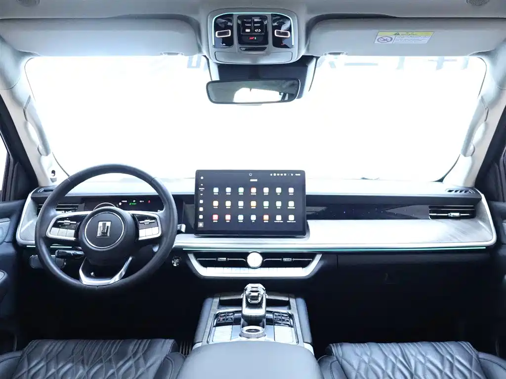 Tank 500 2022 model 3.0T sports version, environment type, 7 seats купить на сайте DeffCars