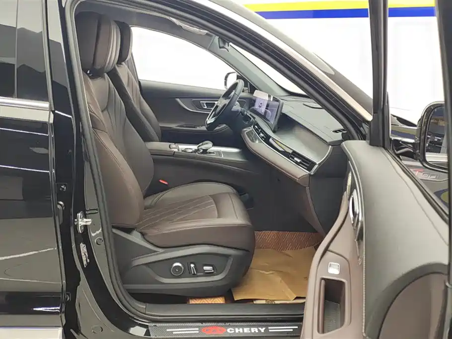 Tiggo 8 PRO 2024 Champion Edition 390T 2WD Peak Edition 5 seats купить на сайте DeffCars