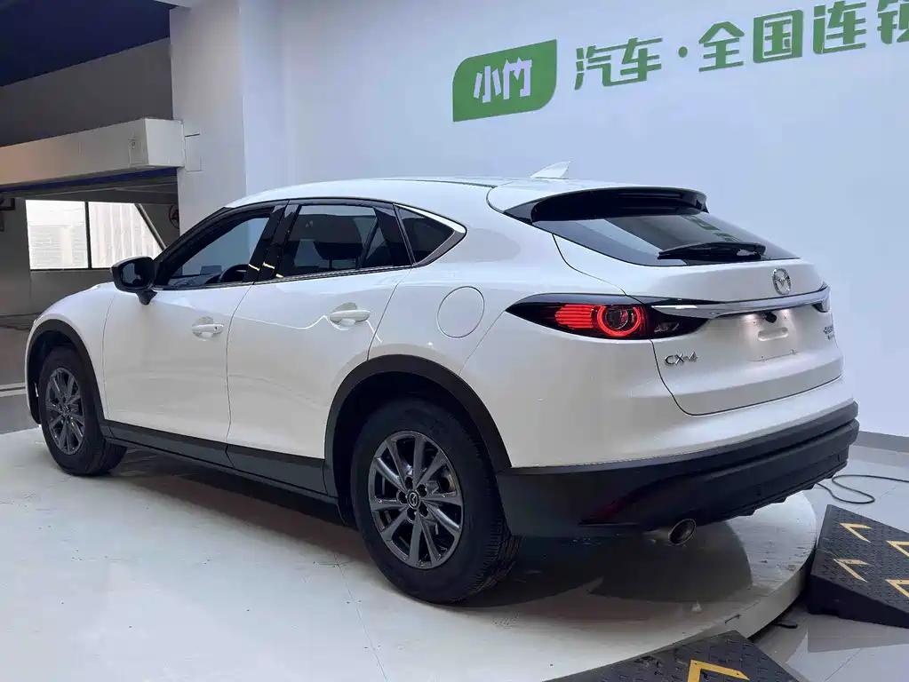 Mazda CX-4 2021 2.0L automatic two-wheel drive Blue Sky Vitality Edition купить на сайте DeffCars