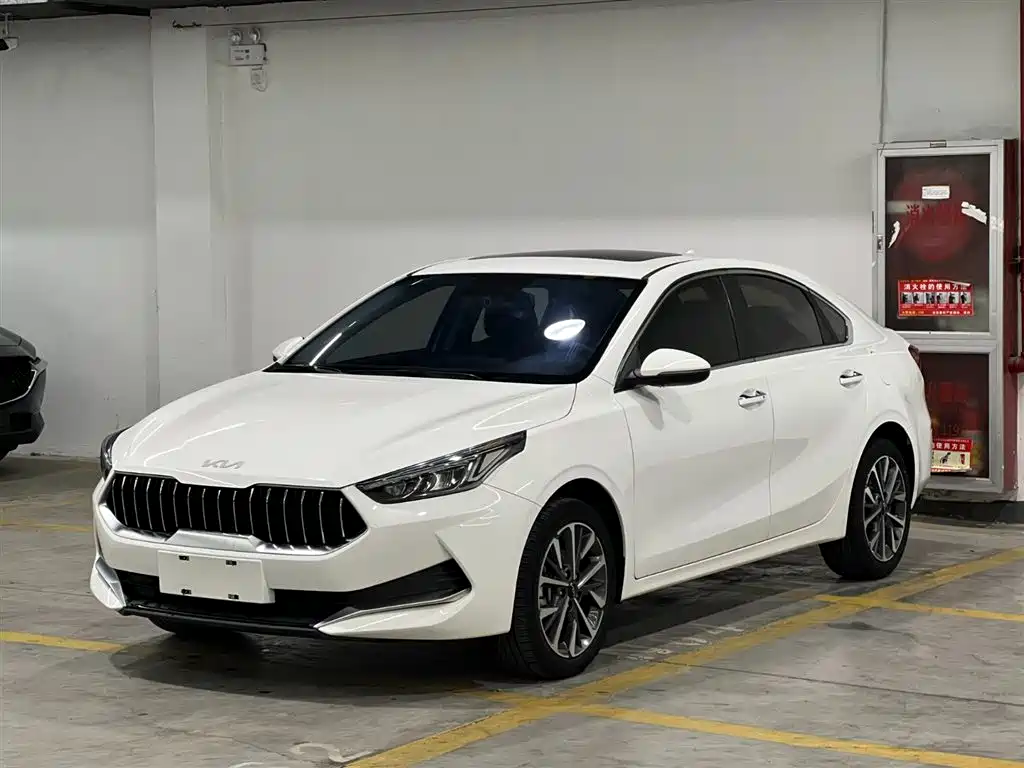Kia K3 2021 facelift 1.5L CVT fashion version купить на сайте DeffCars