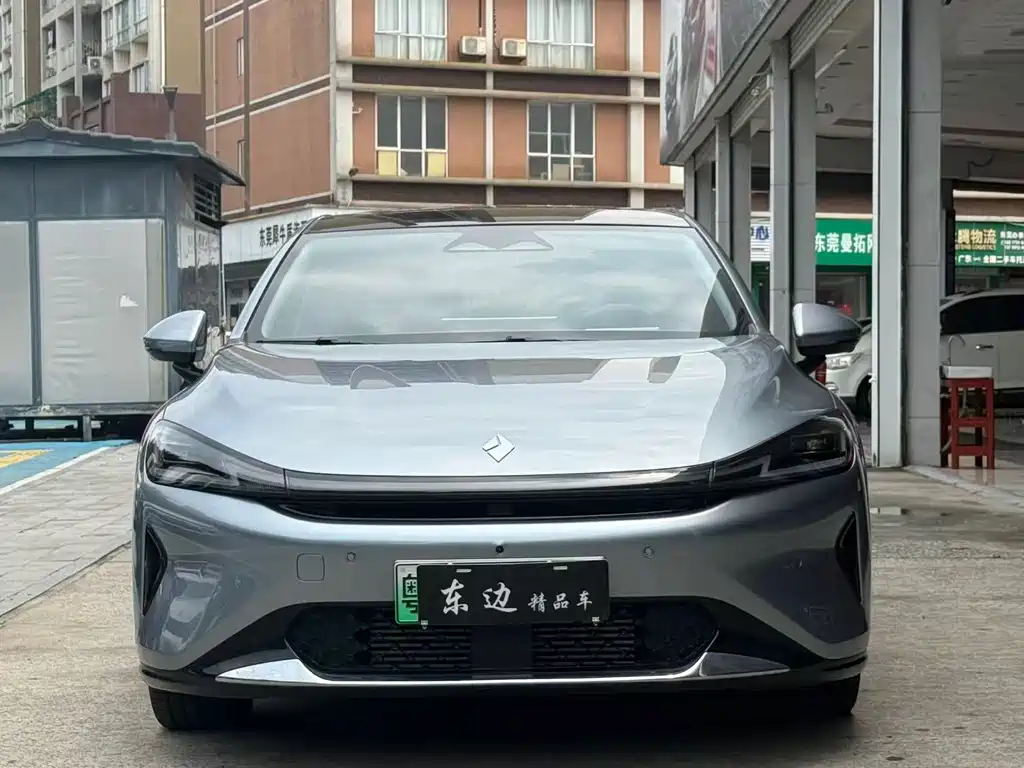 Baojun Xiangjing 2025 plug-in hybrid 140km luxury version купить на сайте DeffCars
