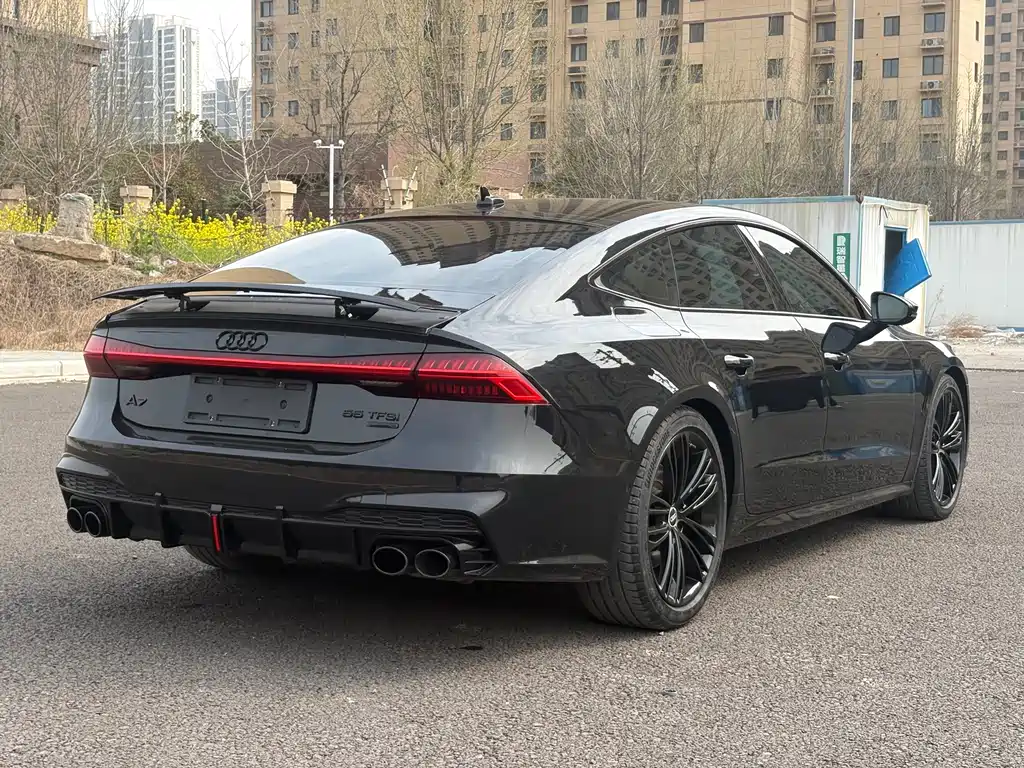 Audi A7 2021 45 TFSI Premium Selection купить на сайте DeffCars