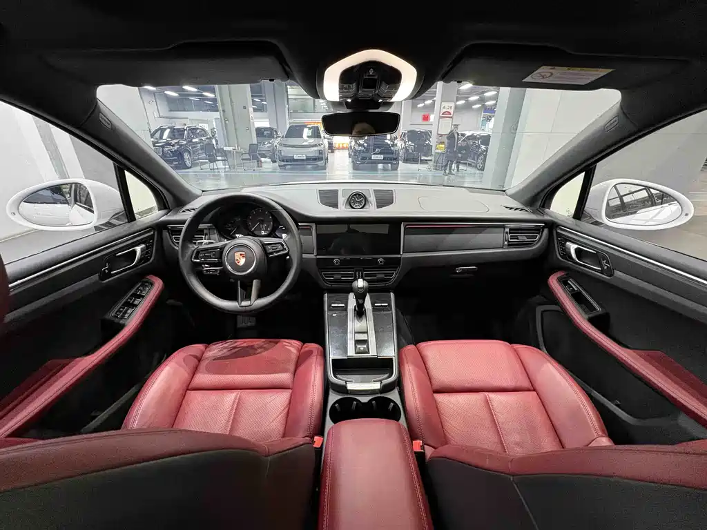 Macan 2023 Macan 2.0T купить на сайте DeffCars